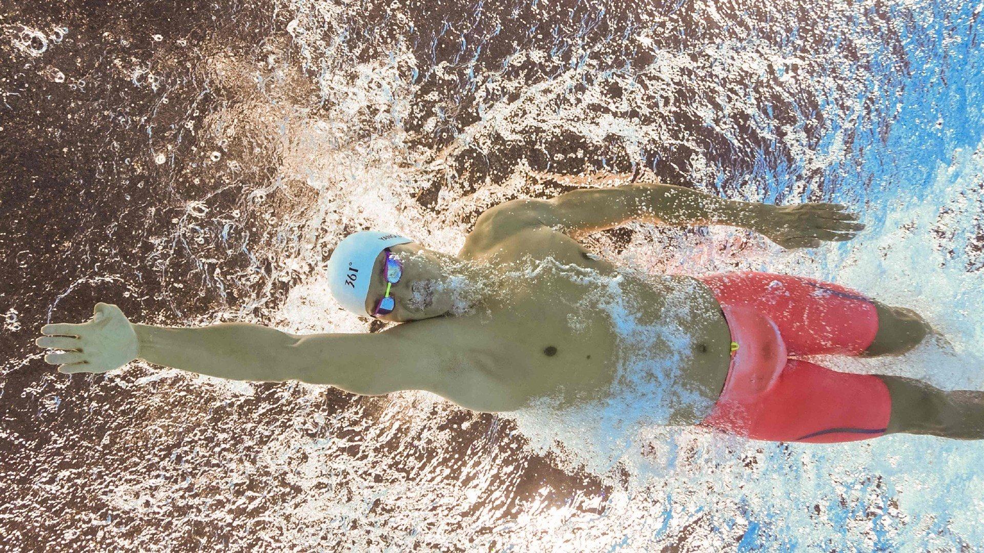 哈兰德梅开二度助曼城大胜,领跑英超射手榜